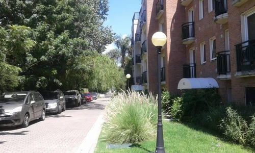 Imagen 4 de 9 de Departamento - En Barrio Cerrado Punta Chica Village