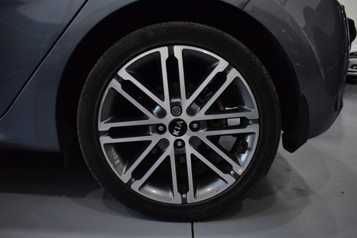 Imagen 9 de 19 de Kia Rio 1.6 Sx 4at 2018 - Car Cash