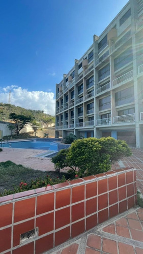 Imagen 1 de 10 de Alquilo O Vendo, Apartamento En Playa Grande