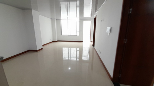 Apartamento Para Venta En Villamaria (24755).