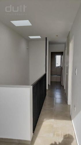 Imagen 8 de 22 de Venta De Duplex En Miradores De Manantiales A Estrenar!