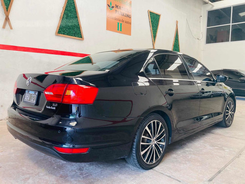 Volkswagen Vento 2.5 Luxury 170cv Tiptronic 2015