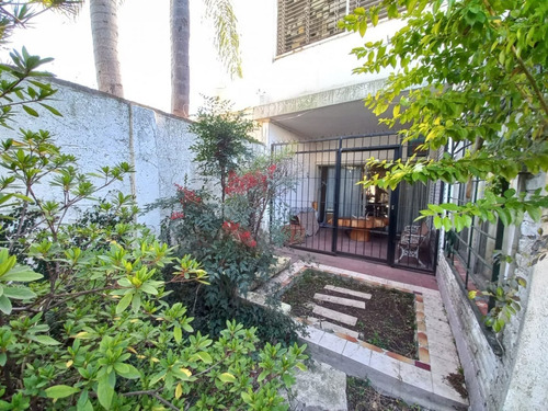 Imagen 3 de 22 de Casa Venta 3 Dormitorios Villa Ballester