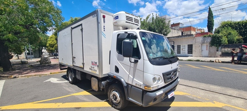 Mercedes Benz Accelo 815
