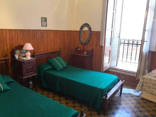 Imagen 18 de 30 de Casa De 3 Dormitorios Mas Comodin, Excelente Ubicacion