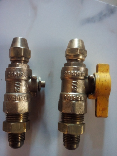 Llave De Paso De Gas De 1/2 Y 3/8 