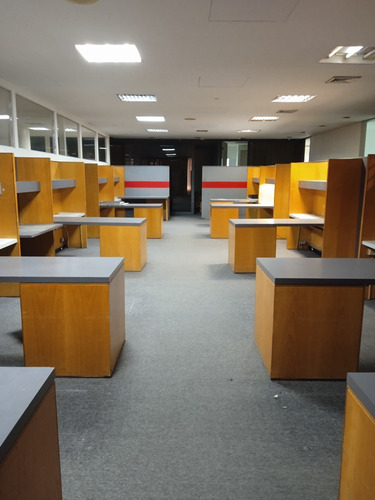Centro Seguros La Paz De 865m2 En Alquiler. Boleita