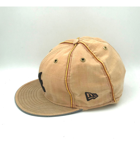 Gorra New Era Especial Orejeras Atlanta Mlb Deslavada 7 3/8 Beige 7 3/8 Bordado (Usado)