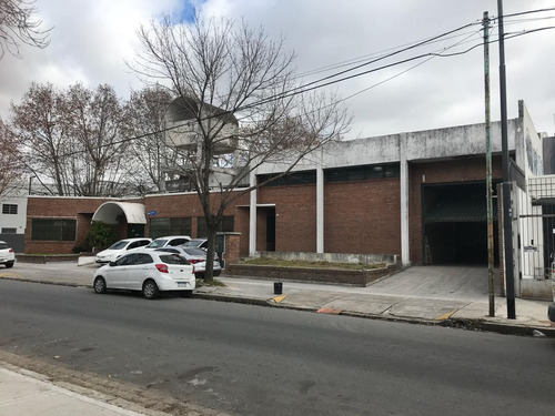 Imagen 5 de 17 de Excelente Inmueble Industrial / Deposito Con Oficinas - Chacarita - E2