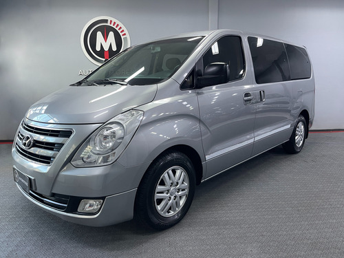 Hyundai H1 2.5 Grand Starex Minibus 12 Pas At