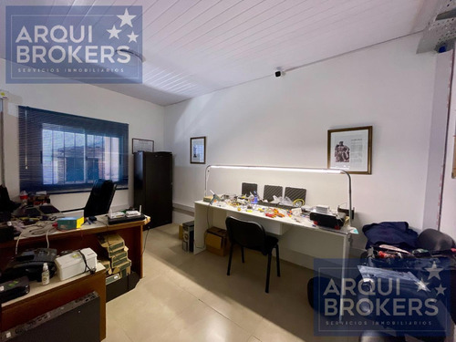 Imagen 11 de 20 de Empresa De Logística/informática En Venta En Aguada