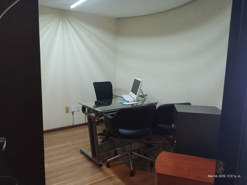Oficinas Para Consultorios En Renta A Metros De Mariano Escobedo