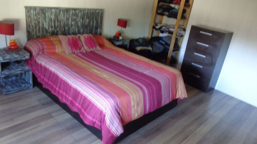 Venta. Dos Casas, Más Dos Apartamentos. Ideal Dos Familias.
