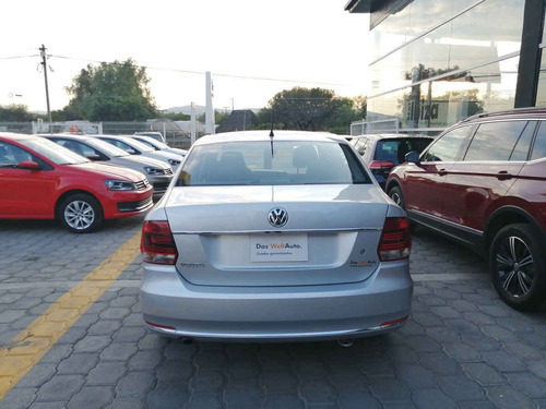 Imagen 4 de 15 de Volkswagen Vento 2021 4p Comfortline Plus L4/1.6 Man