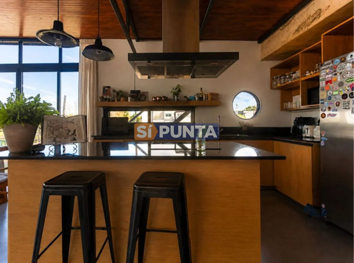 Casa De 3 Dormitorios En Alquiler Anual El Chorro · Foto 5