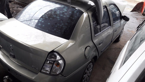 Sucata Para Retirada De Peças Para Clio 03 1.6 16v