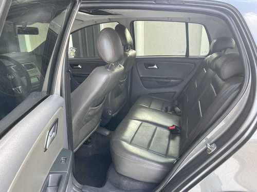 Imagem 9 de 15 de Volkswagen Crossfox 1.6 Gii