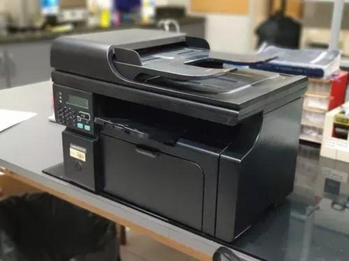 Impressora Multifuncional Hp Laserjet M1212 + Toner Brinde