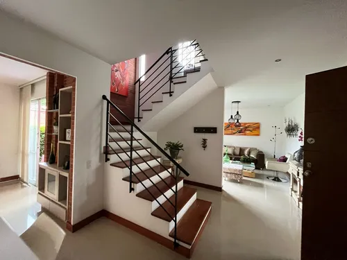 Arriendo Casa En Loma De Los Benedictinos