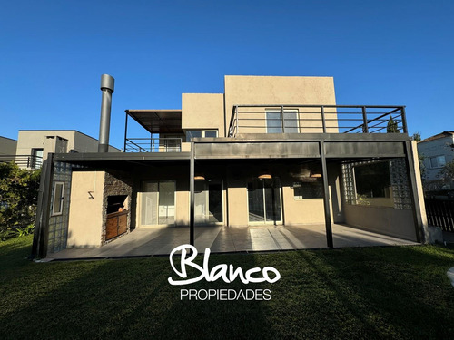 Casa En Alquiler En Los Sauces, Nordelta, Tigre