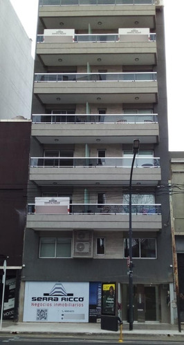 Monoambiente Al Frente Con Balcon + Amenities