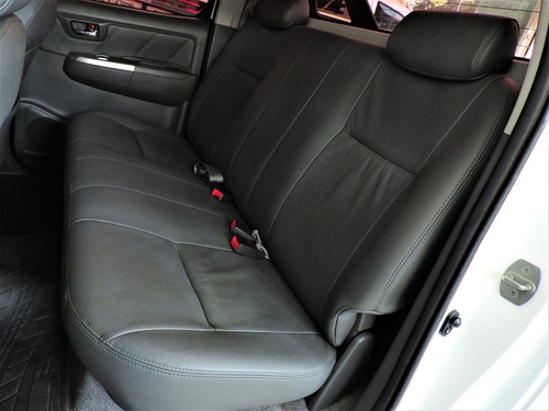 Imagem 8 de 10 de Toyota Hilux Cd Srv D4-d 3.0 Tdi Aut