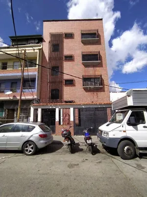 Edificio en alquiler