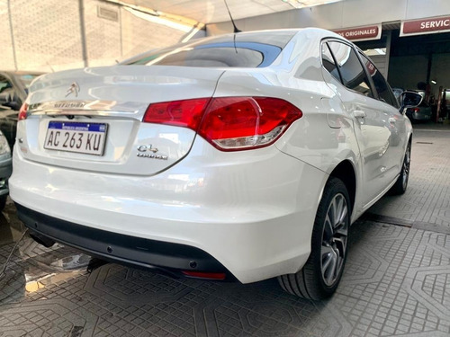 Imagen 4 de 13 de Citroen C4 Lounge 1.6 Thp