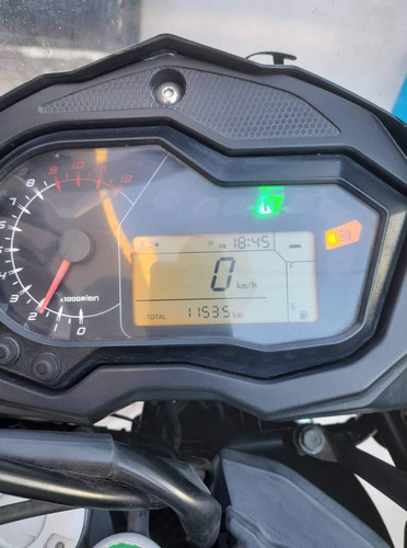 Imagen 9 de 12 de Benelli Tkr 502
