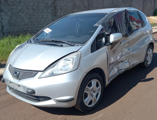 Imagem 15 de 15 de Sucata Honda Fit 2011 Para Vendas De Peças