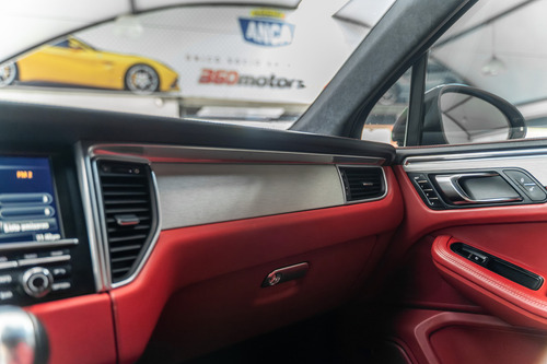 Porsche Macan 2015