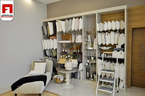 Local En Arriendo/venta La Concepcion