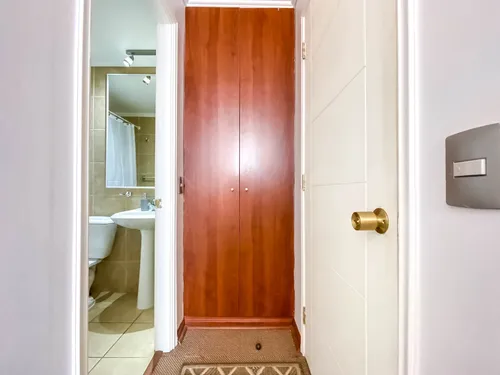 Arriendo De Departamento Amoblado En Edificio Arauco