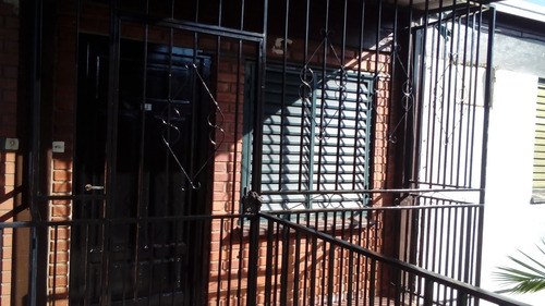 Imagen 2 de 14 de Vendo O Permuto Hermoso Departamento 2 Dorm C/ Cochera