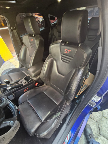 Ford Focus 2.0 St Mt