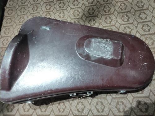 Imagem 5 de 5 de Tuba Sib Yamaha Ybb 621 4 Pistos 3/4 Original Profissional
