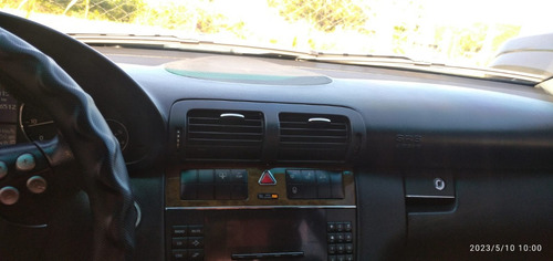Imagen 8 de 9 de Mercedes Benz C230/2007 - Año 2006