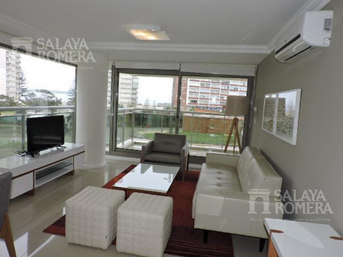 Departamento - Playa Brava