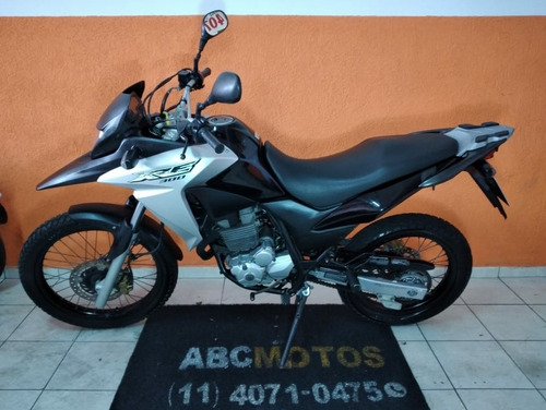 Honda Xre 300