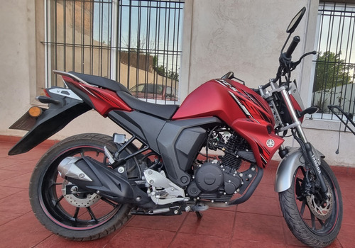 Imagen 6 de 9 de Yamaha Fz-s Fi D (freno Trasero A Disco)