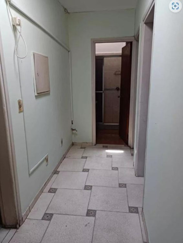 Imagen 3 de 13 de Casa En Brazo Oriental 4 Casas , Único Padrón!!! Gran Oportunidad!!! Cocheras Y Piscina!! Ideal Familias Grandes, Interesados En Construir, Zona Vis, Reciclajes. Etc
