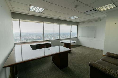 Oficina En Arriendo En Centro Internacional. Cod A1094008