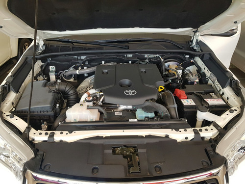 Toyota Hilux L/20 2.8 Dc 4x2 Tdi Srv Aut