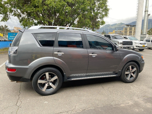 Imagen 11 de 25 de Mitsubishi Outlander 2010