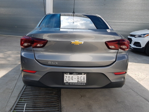Imagen 5 de 15 de Chevrolet Onix 2021 1.0t Ls At