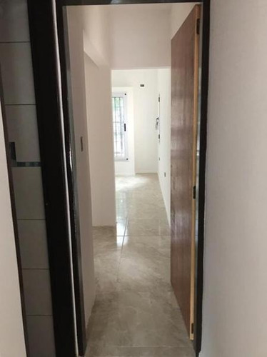 Imagen 12 de 14 de Departamento En Venta De 2 Ambientes En Berazategui A Estrenar- Oportunidad De Contado