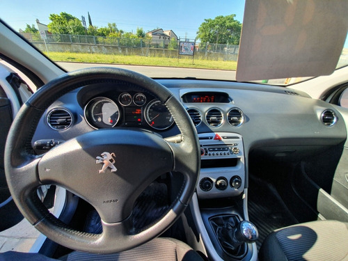 Peugeot 308 1.6 Active 2014