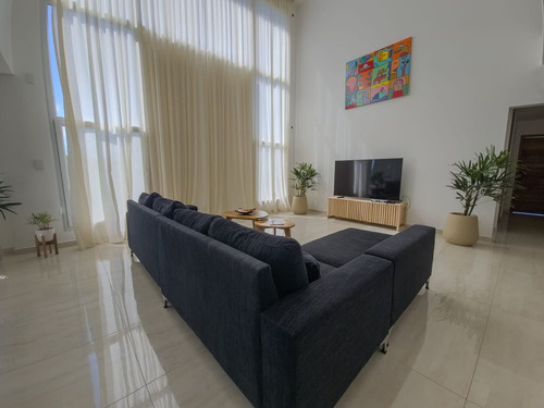 Venta Casa Barrio Carpinchos Nordelta Con Pileta