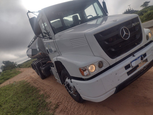 Imagem 7 de 15 de Mercedes 2324 2013 Tanque