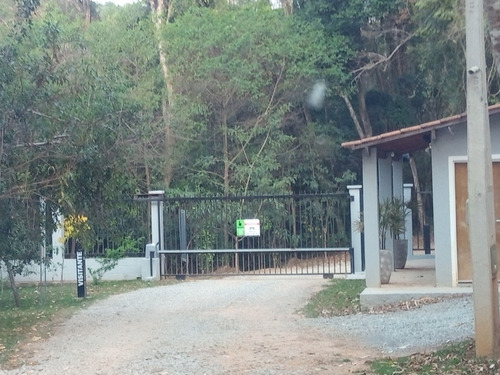Imagem 2 de 14 de Terreno Em Condomínio Com Portaria.